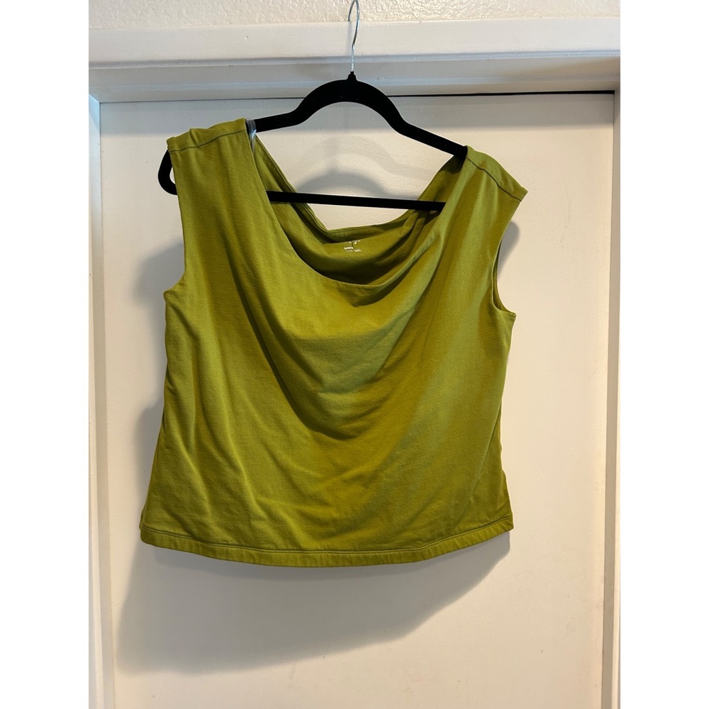 Scoop Neck Cropped Blouse